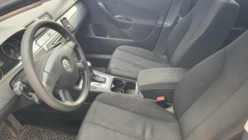 Volkswagen Passat B7 Variant 2.0 TDI CR DPF BlueMotion 140KM 2010 VW PASSAT Variant 2.0 TDI 140 KM DSG, zdjęcie 20