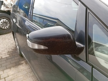 MITSUBISHI GRANDIS ZRCÁTKO PRAVÉ 9 PIN