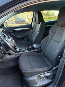 Skoda Karoq Crossover Facelifting 2.0 TDI SCR 115KM 2022 Skoda Karoq Ambition 2.0 TDI 115 KM DSG FV23 Nawigacja AppConnect, zdjęcie 15