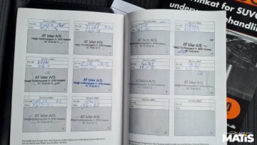 Toyota Avensis III Sedan Facelifting 2015 1.8 Valvematic 147KM 2016 Toyota Avensis 1.8BENZ manual Navi climatronic bi xenony Nowe Sprzeglo, zdjęcie 11