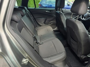 Opel Astra K Sports Tourer 1.4 Turbo 125KM 2018 Opel Astra 1.4 Turbo Innovation + Vebasto + pełny, zdjęcie 26