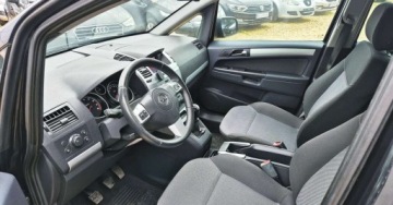 Opel Zafira B 1.6 Twinport ecoFLEX 115KM 2010 Opel Zafira BENZYNA klima 7 FOTELI super okazja POLECAMY 1.6, zdjęcie 31