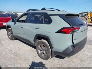 Toyota 2023 Toyota RAV4 2023r., XLE, od ubezpieczalni 2.4 Benzyna 203KM, zdjęcie 4