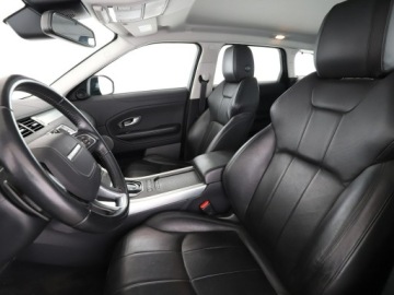 Land Rover Range Rover Evoque I SUV 5d Facelifting 2.0D TD4 150KM 2018 Land Rover Range Rover Evoque 2.0 Td4 Automat, zdjęcie 12