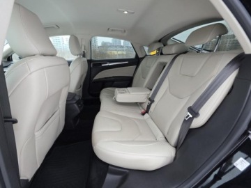 Ford Mondeo V Liftback 1.5 EcoBoost 160KM 2017 FORD MONDEO 1.5l 160KM*TITANIUM Salon PL Serwisowany w ASO 1 Właściciel, zdjęcie 22