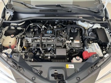 Toyota C-HR I Crossover 1.8 Hybrid 122KM 2019 Toyota C-HR Comfort Kamera cofania CarPlayAndroid Auto Asystent hamowan, zdjęcie 17