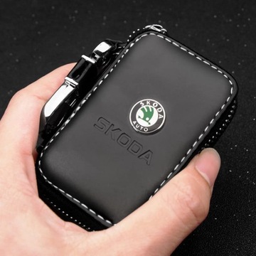 КРАСИВЫЙ брелок SKODA, хром, Кожа