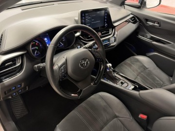 Toyota C-HR I Crossover Facelifting 1.8 Hybrid 122KM 2021 Toyota C-HR 1.8 Hybrid GPF GR Sport Toyota C-HR 1., zdjęcie 9