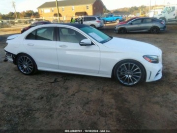 Mercedes Klasa C W206 2021 Mercedes-Benz Klasa C 2021r., 2.0L 2.0 Benzyna 255KM, zdjęcie 4