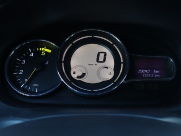 Renault Megane III Hatchback Facelifting 2013 dCi 110KM 2013 Renault Megane 1.5 dCi, Salon Polska, Klima, zdjęcie 10