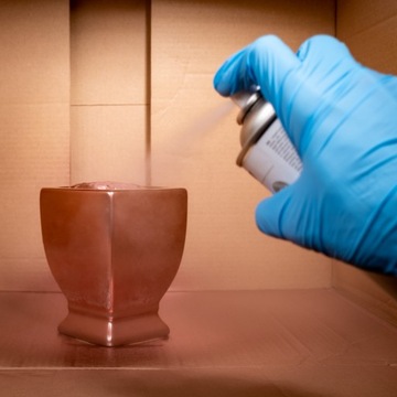 CRAFTS КРАСНЫЙ ФЛУОРЕСЦЕНТНЫЙ СПРЕЙ 400мл