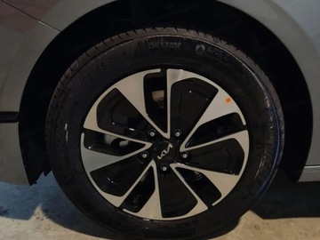 Kia Ceed III Kombi Facelifting 1.5 T-GDI 140KM 2025 KIA Cee'd 1.5 T-GDI Combi 140KM 2025, zdjęcie 13