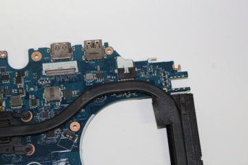 МАТЕРИНСКАЯ ПЛАТА DELL E5450 — ПОВРЕЖДЕНА