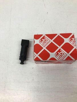 ВЫКЛЮЧАТЕЛЬ СТОП-СИГНАЛОВ OPEL MOVANO 37052 FEBI