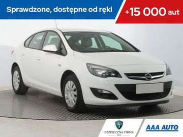 Opel Astra J Sedan 1.4 Turbo ECOTEC 140KM 2017 Opel Astra 1.4 T, Salon Polska, Serwis ASO, Skóra