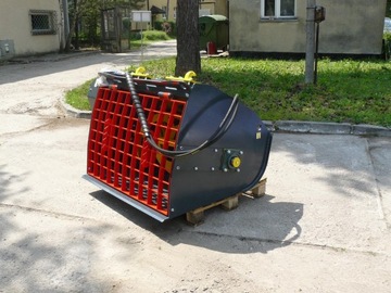 Гидравлический ковшовый бетоносмеситель емкостью МТ-160 658 л евромонтаж