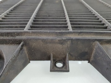 D194 TRIUMPH SPRINT 900 OSŁONA CHŁODNICY OWIEWKA