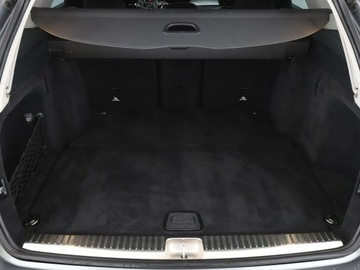 Mercedes Klasa C W205 2018 Mercedes C 180 lift automat full LED navi kamera, zdjęcie 19