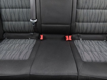 Skoda Octavia II Hatchback Facelifting 1.8 TSI 160KM 2012 Skoda Octavia 1.8 TSI, Salon Polska, Klima, zdjęcie 9