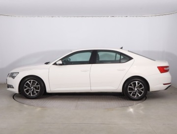 Skoda Superb III Liftback Facelifting 1.5 TSI 150KM 2019 Skoda Superb 1.5 TSI, Salon Polska, Automat, zdjęcie 2