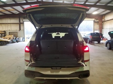 BMW X7 2020 BMW X7 M50I 2020 4.4l 4.4 Benzyna 523KM, zdjęcie 2