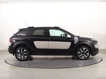 Citroen C4 Cactus Crossover 1.2 PureTech 110KM 2016 Citroen C4 Cactus 1.2 PureTech, Salon Polska, zdjęcie 5