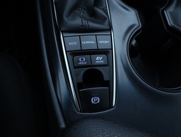 Toyota Camry IX Sedan 2.5 Hybrid Dynamic Force 218KM 2019 Toyota Camry 2.5 Hybrid, Salon Polska, Automat, zdjęcie 17
