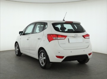 Hyundai ix20 Mikrovan 1.4 CVVT 90KM 2013 Hyundai ix20 1.4 CVVT, Klima, Parktronic,ALU, zdjęcie 3