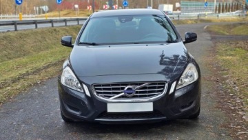 Volvo S60 II Sedan 1.6 D2 115KM 2011 VOLVO S60 Tylko 105000km* Sedan* Opłacone* Raty, zdjęcie 4