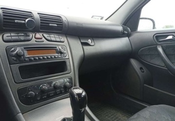 Mercedes Klasa C W203 Kombi T203 1.8 (C 180 Kompressor) 143KM 2003 Mercedes-Benz Klasa C Mercedes-Benz Klasa C 180 Kompressor Avantgarde 1.8, zdjęcie 10