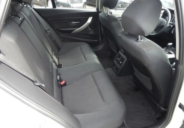 BMW Seria 3 F30-F31-F34 Touring 2.0 318d 143KM 2015 BMW Seria 3 2.0D 143KM Bezwypadkowy Alu Zarejestrowane Zadbany 2.0 Diesel, zdjęcie 18