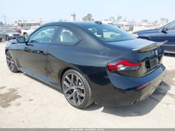 BMW Seria 2 G42-U06 2023 BMW Seria 2 230i 2023 2.0l 2.0 Benzyna 255KM, zdjęcie 3