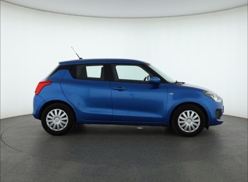 Suzuki Swift VI Hatchback Facelifting 1.2 DualJet SHVS 83KM 2020 Suzuki Swift 1.2, Salon Polska, Automat, VAT 23%, zdjęcie 5
