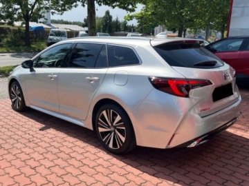 Toyota Corolla XII TS Kombi Facelifting 1.8 Hybrid 140KM 2025 Od ręki - Style 1.8 Hybrid 140KM | Podgrzewane fotele!, zdjęcie 2