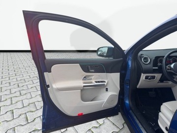 Mercedes GLA II Off-roader Facelifting 2.0 220 190KM 2023 Mercedes-Benz GLA 2.0 Benzyna 190KM, zdjęcie 9