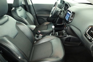Jeep Compass II SUV 1.4 MultiAir 140KM 2018 Jeep Compass 1.4 MultiAir, Salon Polska, Skóra, zdjęcie 6