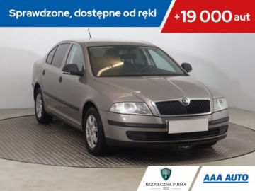 Skoda Octavia II Hatchback 1.6 MPI 102KM 2011 Skoda Octavia 1.6, Salon Polska, GAZ, Klima