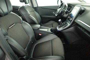 Renault Grand Scenic III 1.6 dCi 130KM 2017 Renault Grand Scenic 1.6 dCi, Salon Polska, zdjęcie 5
