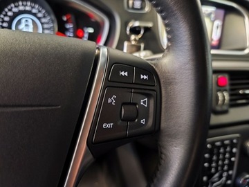 Volvo V40 II Hatchback Facelifting 2.0 D2 120KM 2019 Volvo V40 2.0, 120 KM, Automat, Nawi, Kamera,, zdjęcie 14