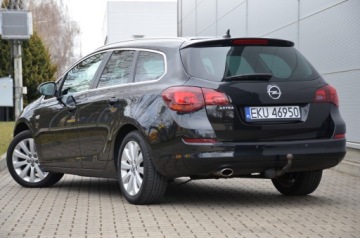 Opel Astra J Sports Tourer 1.4 Turbo ECOTEC 140KM 2012 CZARNA ZAREJESTROWANA 1.4T 140KM COSMO SERWIS NAVI SKÓRA GRZ.FOTELE, zdjęcie 5