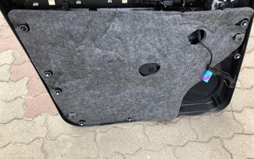 AUDI Q5 ОБИВКА БОКОВАЯ ПЕРЕДНЯЯ ПРАВАЯ КОЖА 0162