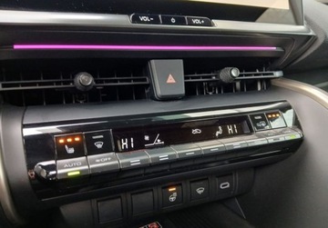 Toyota C-HR II SUV Plug-In 2.0 Hybrid Dynamic Force Plug-in  223KM 2025 Toyota C-HR C-HR PHEV Executive FV23 Salon PL Serwis ASO 1 wl., zdjęcie 21