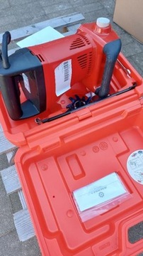 ENAR SC300 ЭЛЕКТРИЧЕСКИЙ НАСТЕННЫЙ ЭКРАН