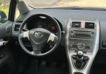 Toyota Auris I Hatchback 1.6 i 16V VVT-i 124KM 2007 Toyota Auris 1.6 Benzyna LPG, W pelni sprawna 1.6 BenzynaLPG 124KM, zdjęcie 8