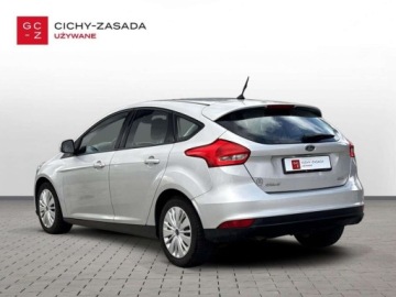 Ford Focus III Sedan Facelifting 1.0 EcoBoost 100KM 2017 Ford Focus 1.0 benzyna 125KM Trend Klimatyzacja Salon PL Benzyna, zdjęcie 2