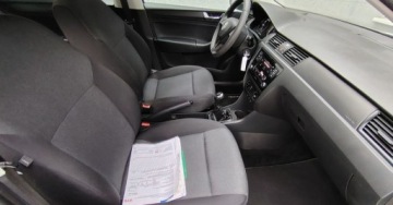 Skoda Rapid II Liftback Facelifting 1.0 TSI 95KM 2017 Skoda RAPID Skoda RAPID 1.0 TSI Ambition Benzyna 95KM, zdjęcie 20