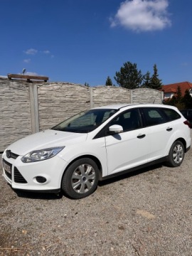 Ford Focus III Kombi 1.0 EcoBoost 125KM 2013 samochód Ford Fokus MK3 2013 ecobust benzyna, zdjęcie 3