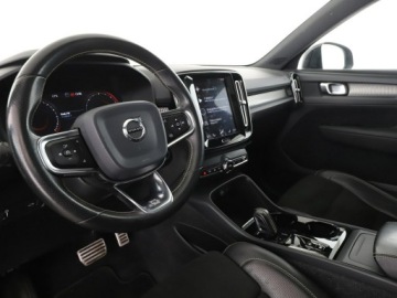 Volvo XC40 Crossover 2.0 D3 150KM 2019 Volvo XC 40 R-Design, Automat, Panorama, Kamera,, zdjęcie 13