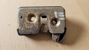 VW GOLF III ZAMEK KLAPY TYŁ 1H6827505A