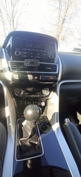 Mitsubishi Eclipse Cross SUV 1.5 T 163KM 2018 Mitsubishi eclipse cross 2018 benzyna, ręczna skrzynia biegów, zdjęcie 9